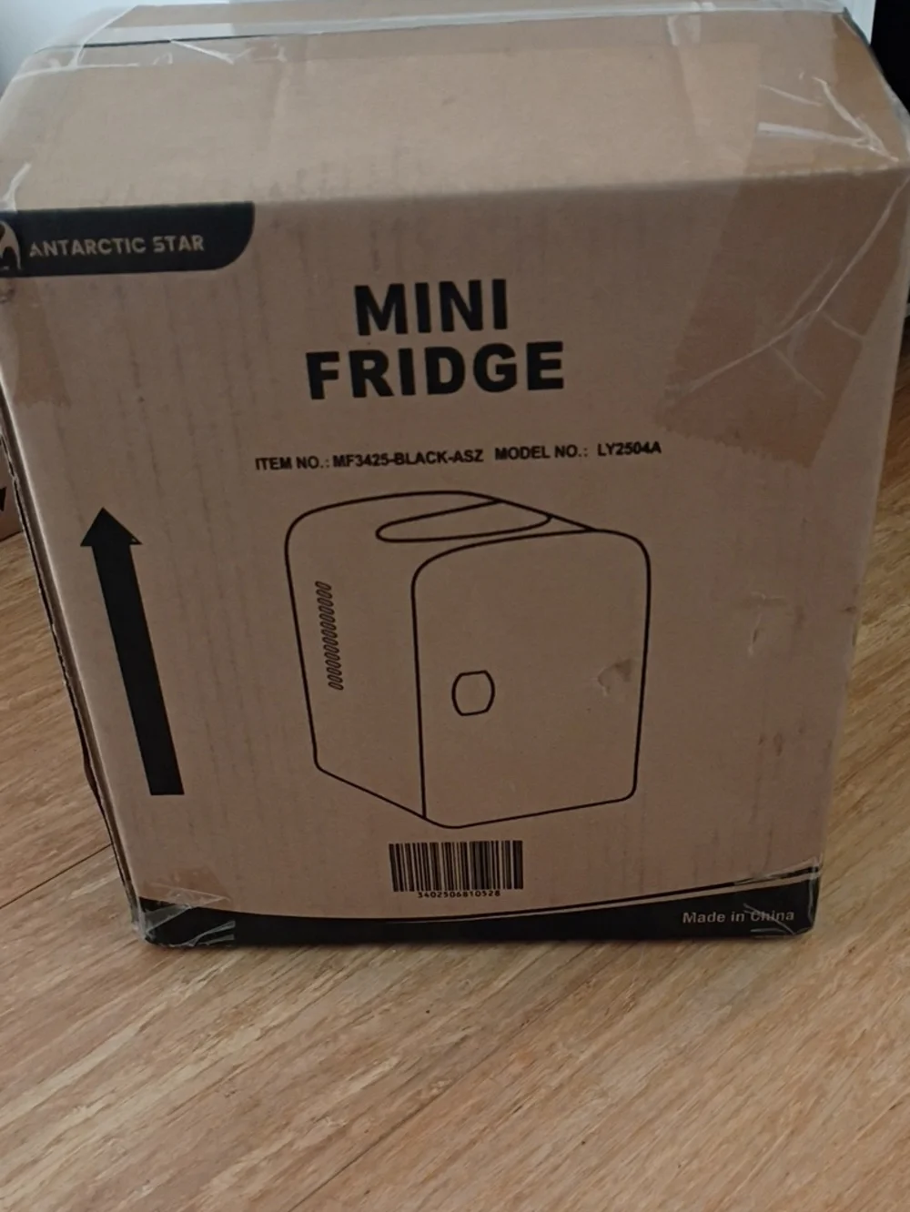 4L Compact Mini Fridge – Black